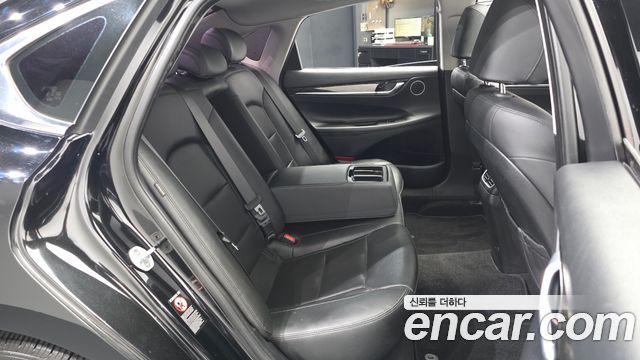 Hyundai Grandeur 2018 — photo 18