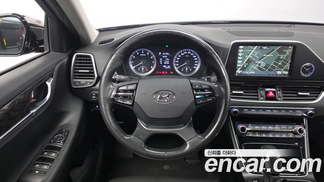 Hyundai Grandeur 2018 — photo 19