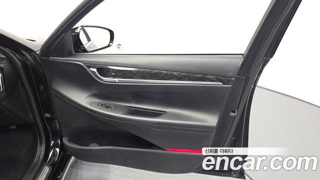 Hyundai Grandeur 2018 — photo 14
