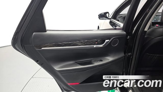 Hyundai Grandeur 2018 — photo 15