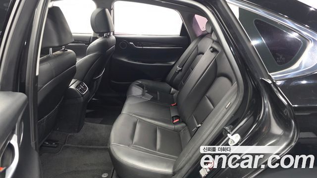 Hyundai Grandeur 2018 — photo 16