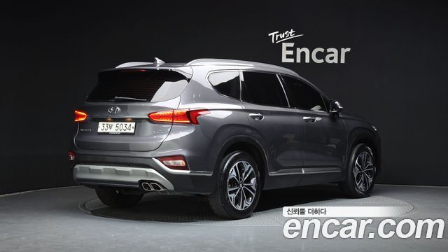 Hyundai Santafe 2019 — photo 2