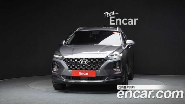 Hyundai Santafe 2019 — photo 3