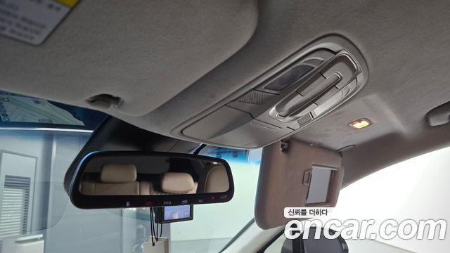 Hyundai Santafe 2019 — photo 24