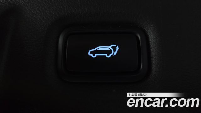 Hyundai Santafe 2019 — photo 26