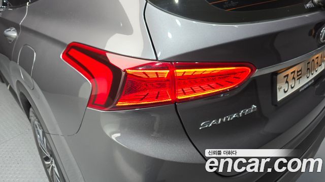 Hyundai Santafe 2019 — photo 9