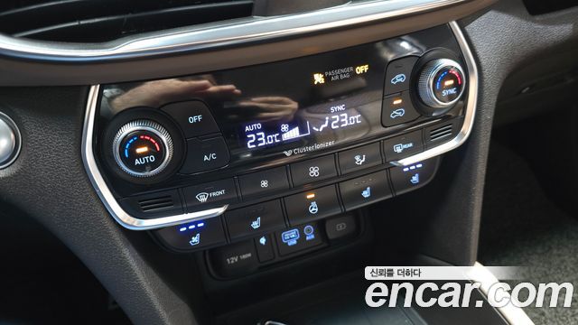 Hyundai Santafe 2019 — photo 30