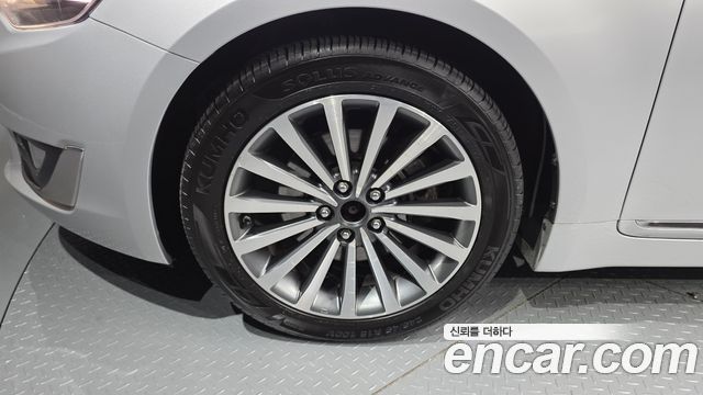 Kia K7 2015 — photo 5