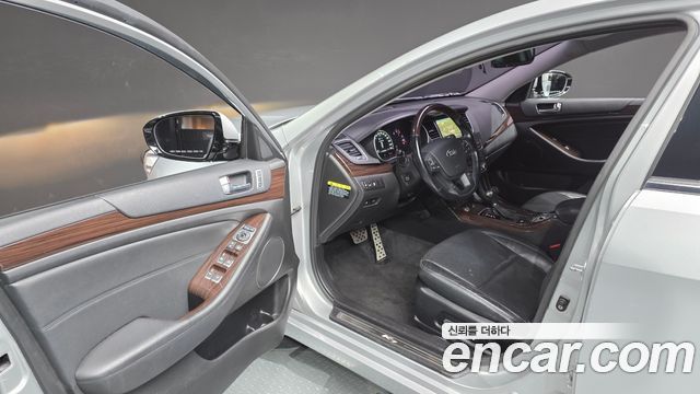 Kia K7 2015 — photo 13
