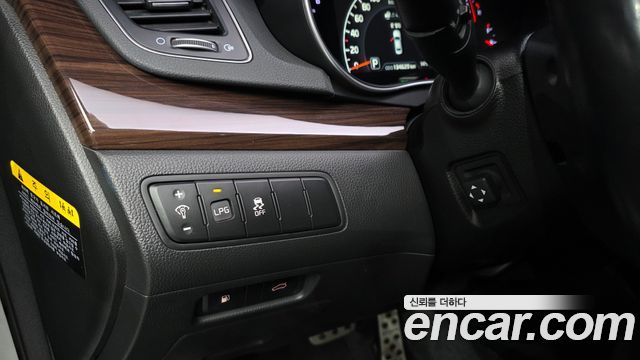 Kia K7 2015 — photo 24