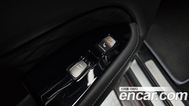 KG Mobility Rexton 2019 — photo 19