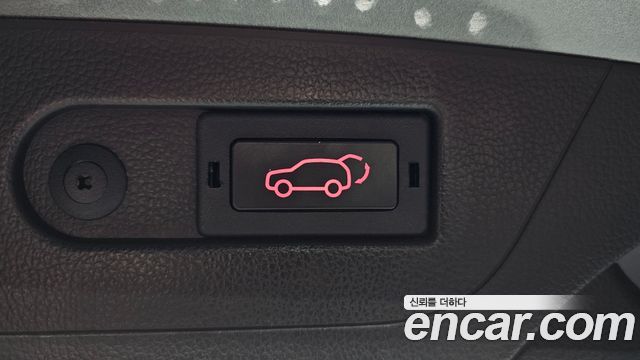 KG Mobility Rexton 2019 — photo 20