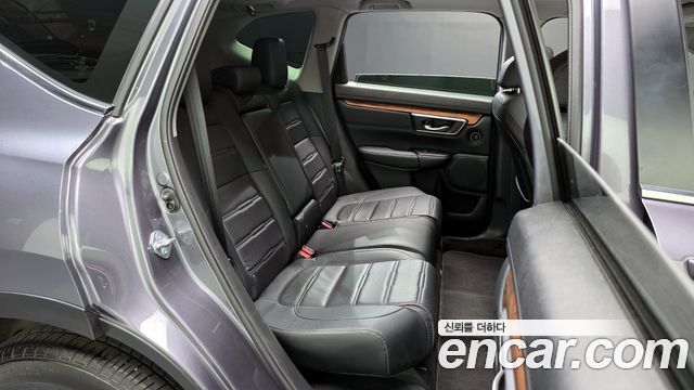Honda CR-V 2021 — photo 16