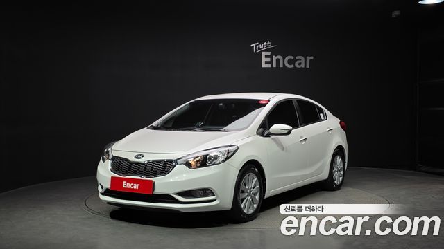 Kia K3 2015 — photo 1