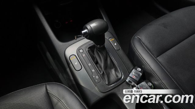 Kia K3 2015 — photo 12