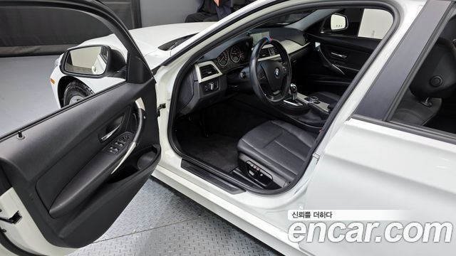 BMW 3-Series 2015 — photo 10