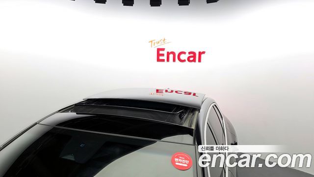 Genesis G90 2023 — photo 20