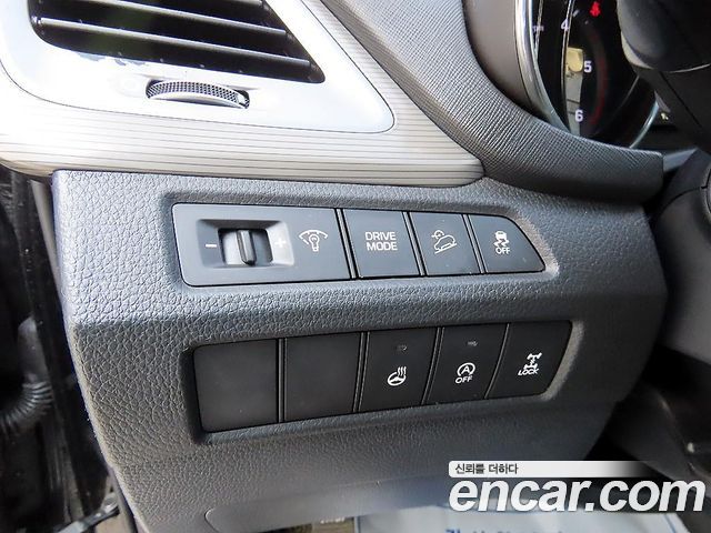Hyundai Maxcruz 2017 — photo 18