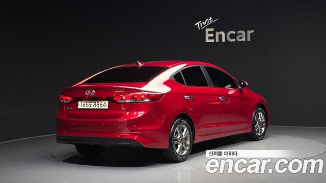 Hyundai AVANTE 2018 — photo 2