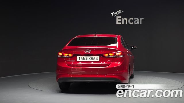 Hyundai AVANTE 2018 — photo 4