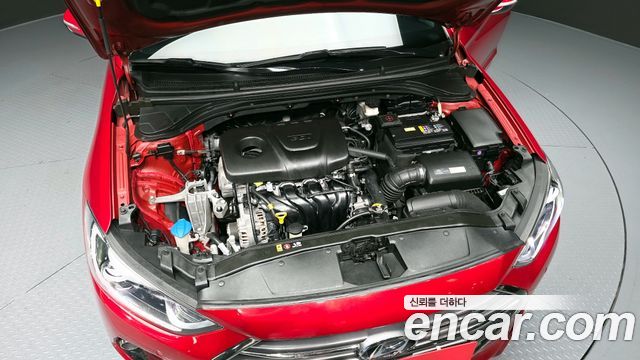 Hyundai AVANTE 2018 — photo 6