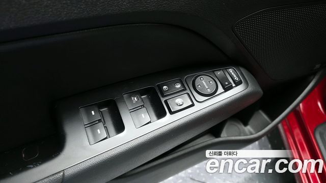 Hyundai AVANTE 2018 — photo 28