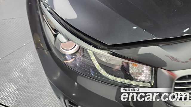 Kia Canival 2017 — photo 8
