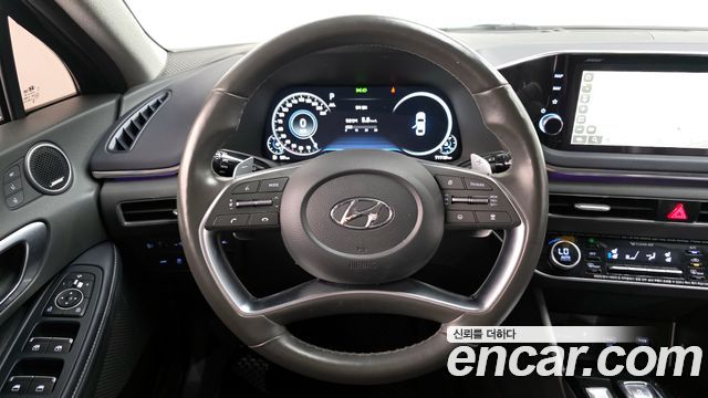 Hyundai Sonata 2021 — photo 13