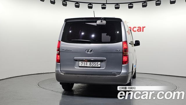 Hyundai Starex 2018 — photo 4