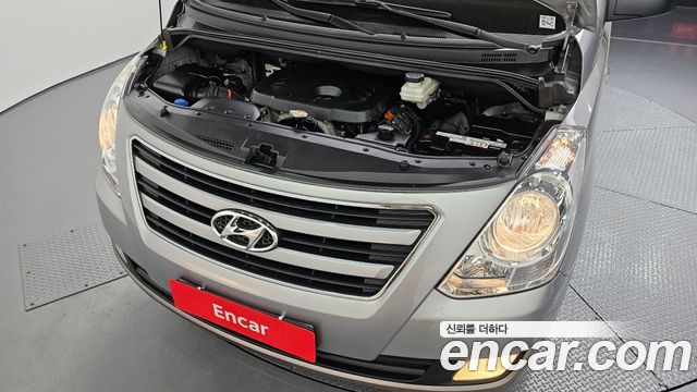 Hyundai Starex 2018 — photo 6
