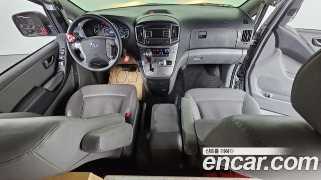 Hyundai Starex 2018 — photo 7