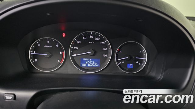Hyundai Starex 2018 — photo 8