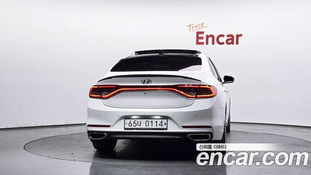 Hyundai Grandeur 2017 — photo 4