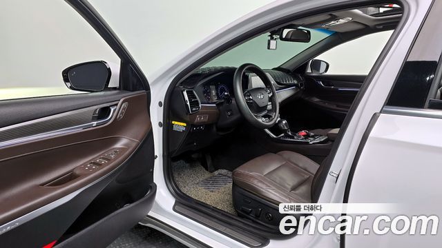 Hyundai Grandeur 2017 — photo 13