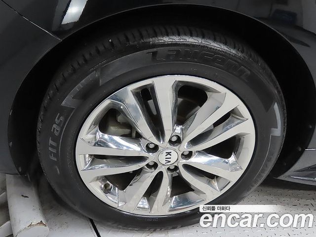 Kia Canival 2016 — photo 5