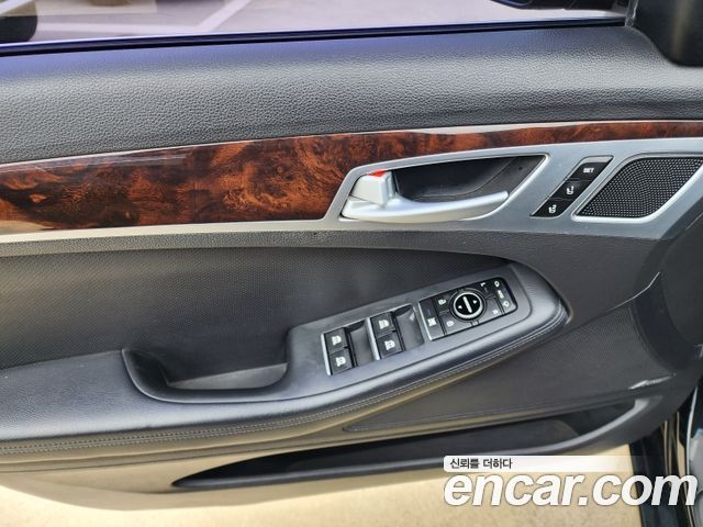Hyundai Genesis 2014 — photo 13