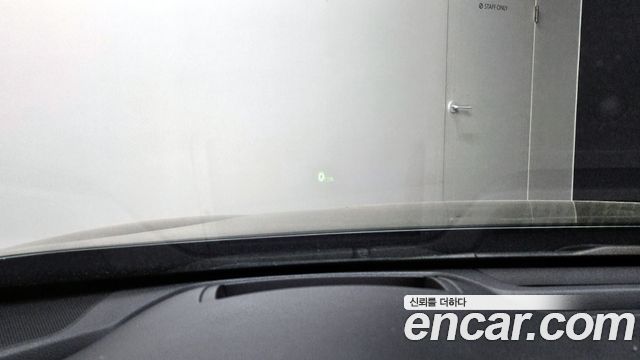 Kia K7 2019 — photo 25