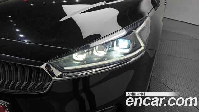 Kia K7 2019 — photo 8