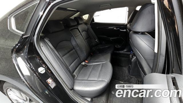 Kia K7 2019 — photo 16