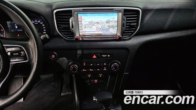 Kia Sportage 2016 — photo 14