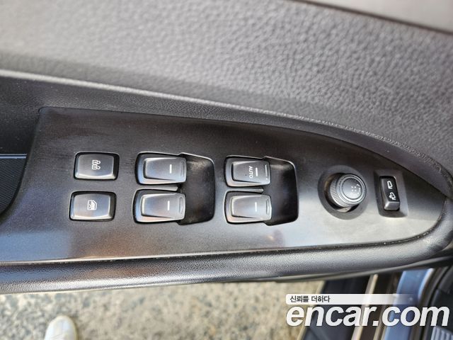 KG Mobility Rexton 2019 — photo 18