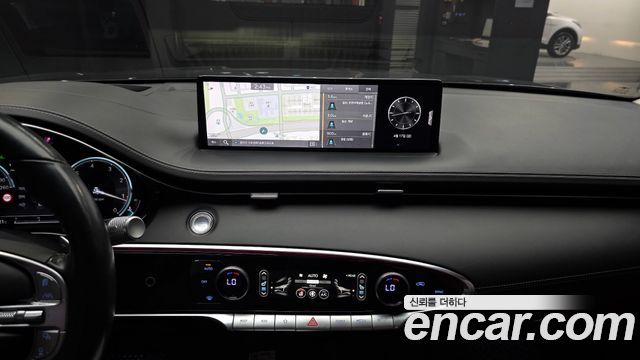 Genesis GV70 2023 — photo 14