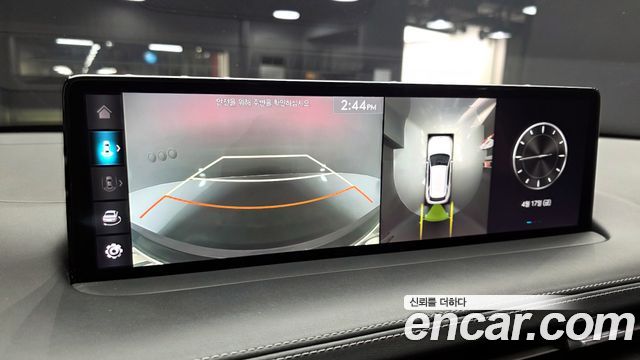 Genesis GV70 2023 — photo 15