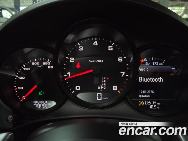 Porsche 718 2017 — photo 8