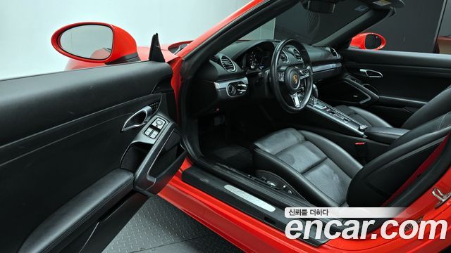 Porsche 718 2017 — photo 10