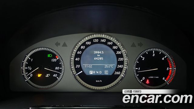 Mercedes-Benz GLK-Class 2012 — photo 8