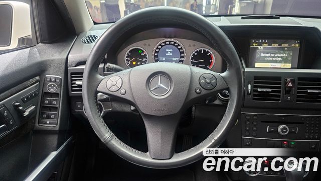 Mercedes-Benz GLK-Class 2012 — photo 13