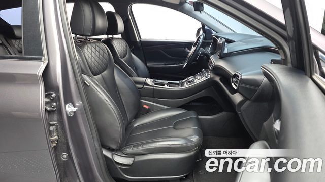 Hyundai Santafe 2021 — photo 17
