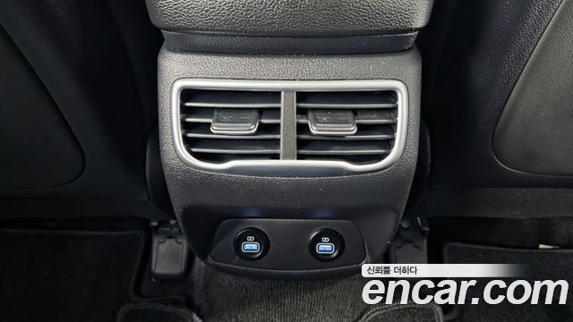 Hyundai Santafe 2021 — photo 33