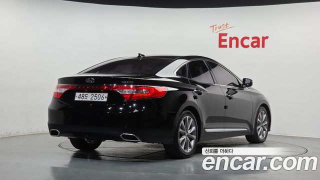 Hyundai Grandeur 2016 — photo 2